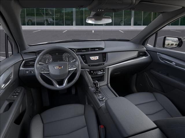 New 2025 Cadillac XT6 Luxury image 15
