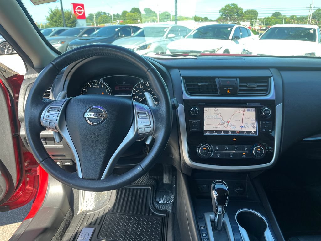 Used 2018 Nissan Altima 2.5 SR w/ SR Special Edition FWD image 23