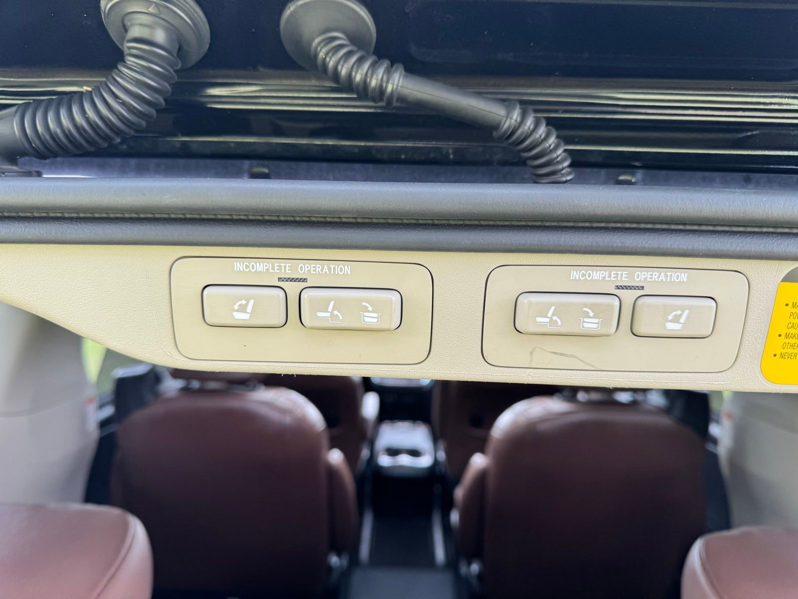 Used 2017 Toyota Sienna Limited image 11