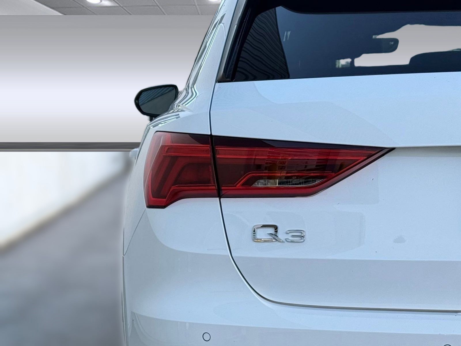 Used 2024 Audi Q3 2.0T Premium Plus w/ Premium Plus Package image 13