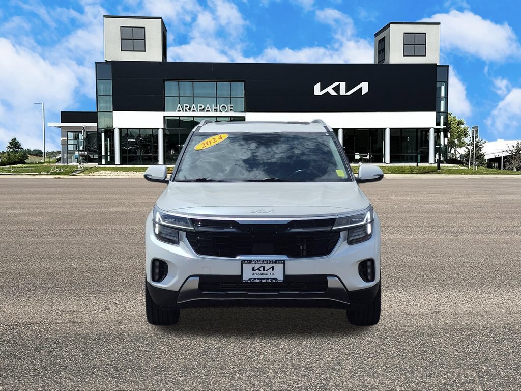 Certified 2024 Kia Seltos SX w/ SX Sunroof Package AWD/4WD image 2