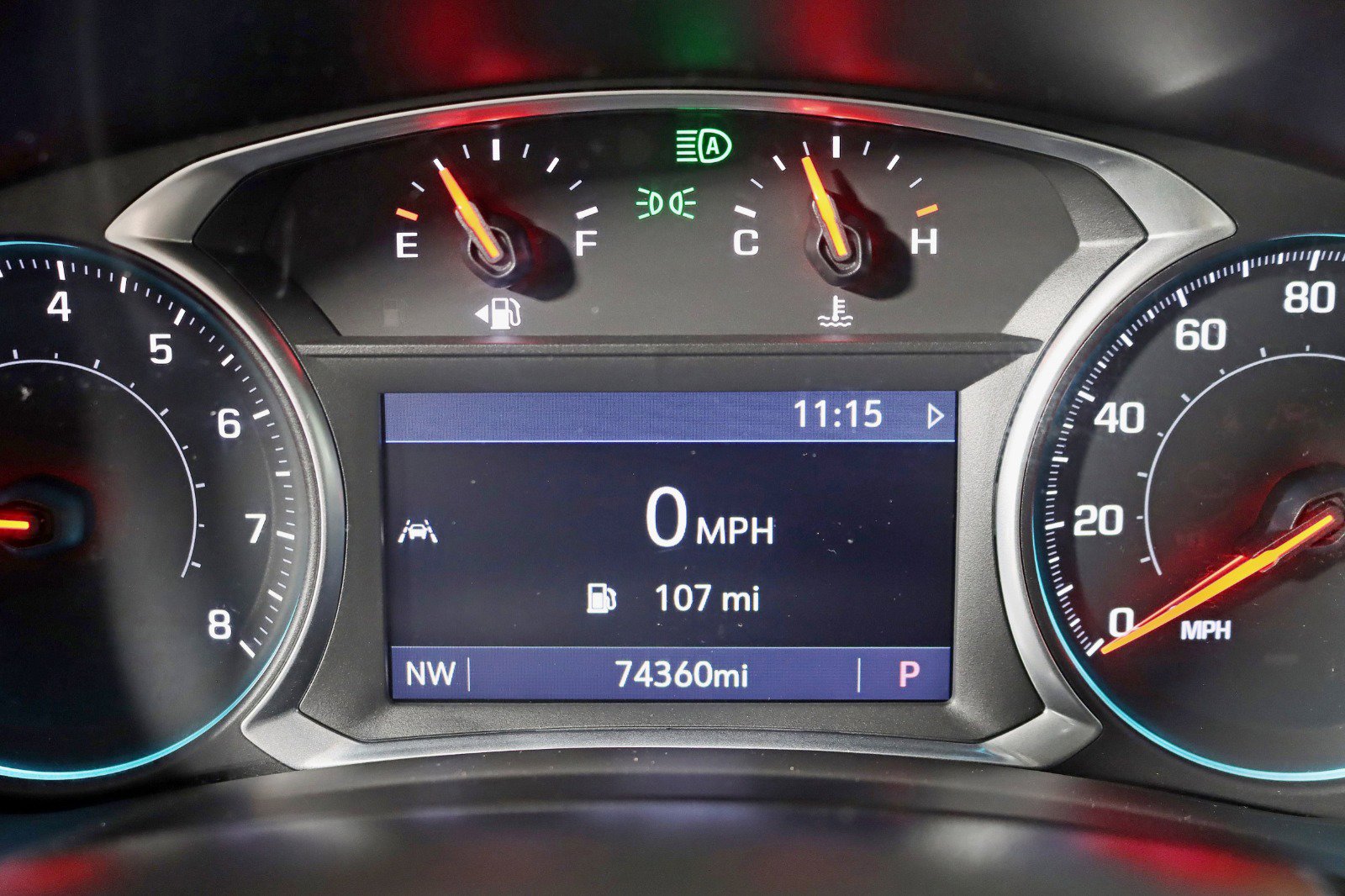 Used 2021 Chevrolet Equinox Premier w/ Redline Edition image 16