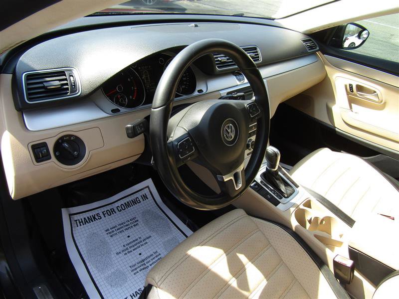 Used 2013 Volkswagen CC Sport image 15