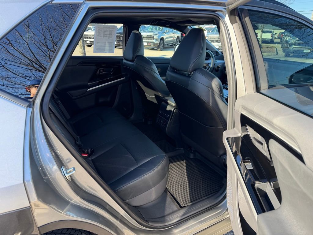 Used 2025 Toyota bZ4X AWD image 21