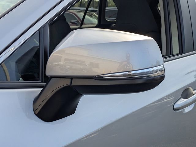 Used 2023 Toyota RAV4 XLE w/ Convenience Package FWD image 10