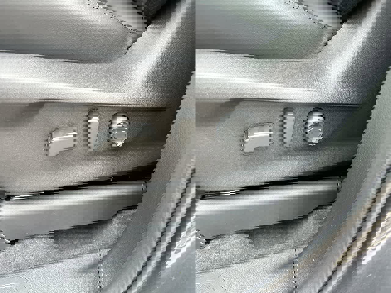 New 2025 Subaru Ascent Bronze Edition w/ Onyx Package image 22