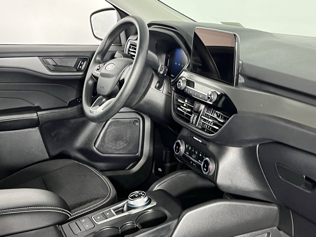 Used 2025 Ford Escape Active image 31