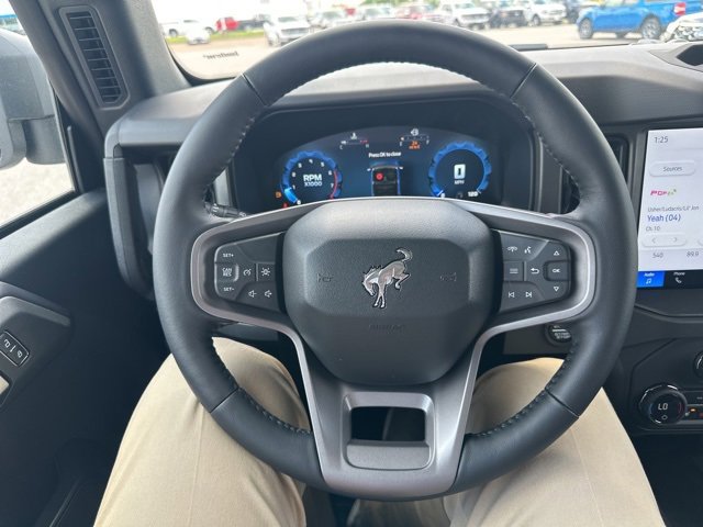 New 2025 Ford Bronco Badlands image 40