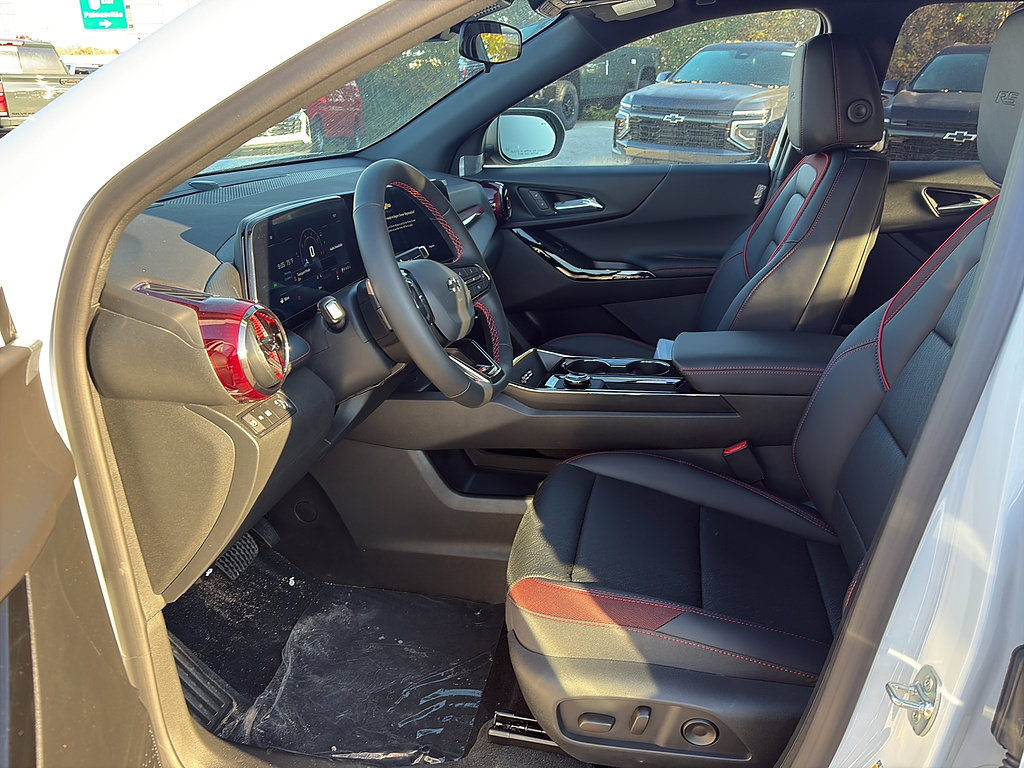 New 2027 Chevrolet Equinox RS w/ Convenience Package III FWD image 9