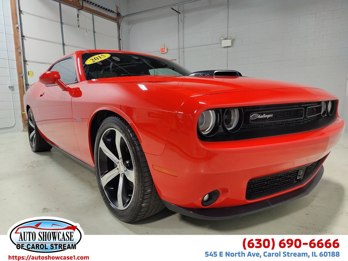Used 2015 Dodge Challenger R/T Plus image 1