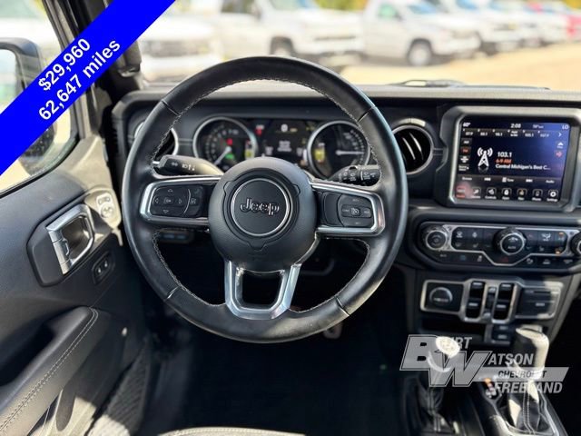 Used 2022 Jeep Wrangler Unlimited Sahara w/ Cold Weather Group image 15