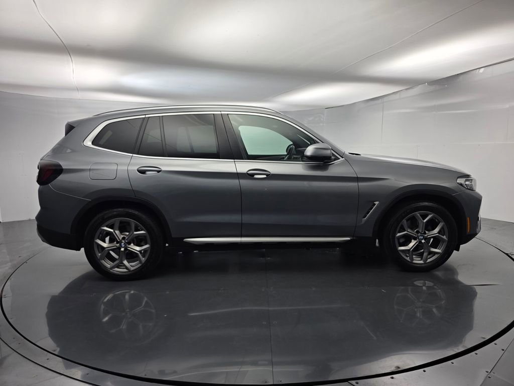 Used 2023 BMW X3 sDrive30i w/ Convenience Package RWD image 3
