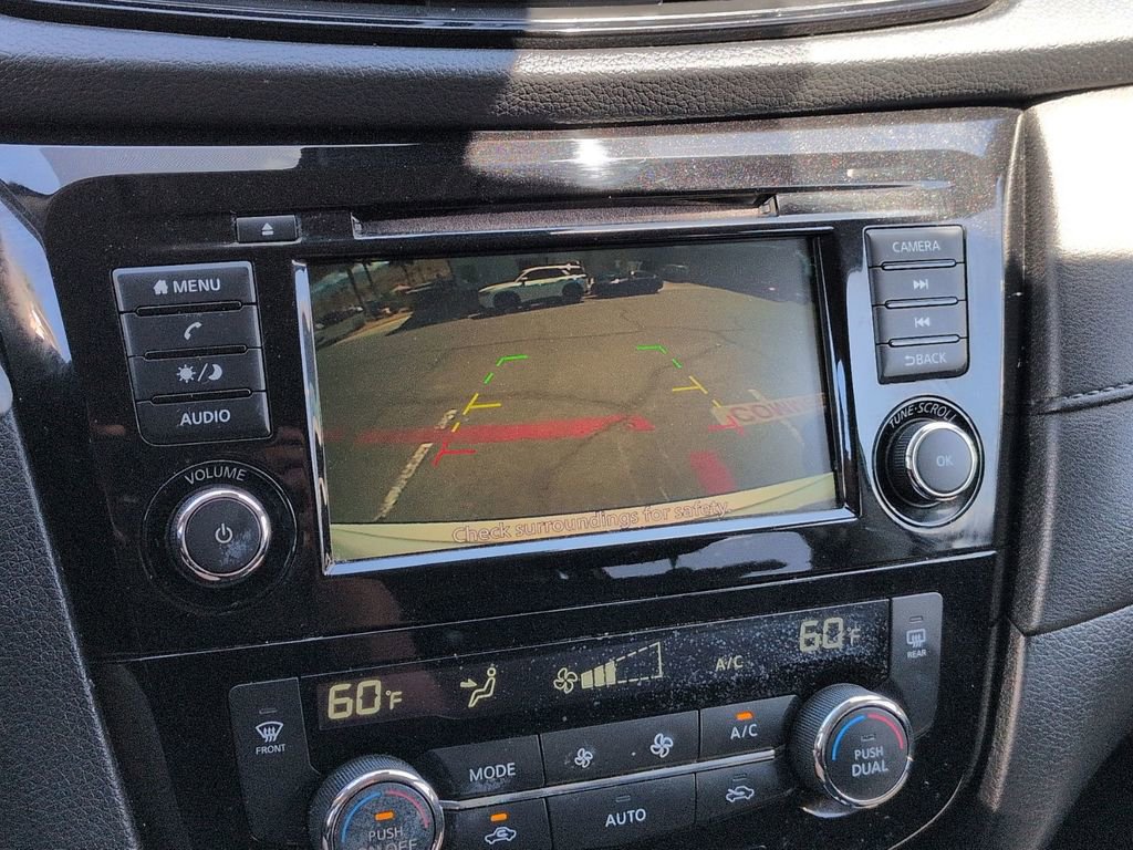 Used 2020 Nissan Rogue SV image 24