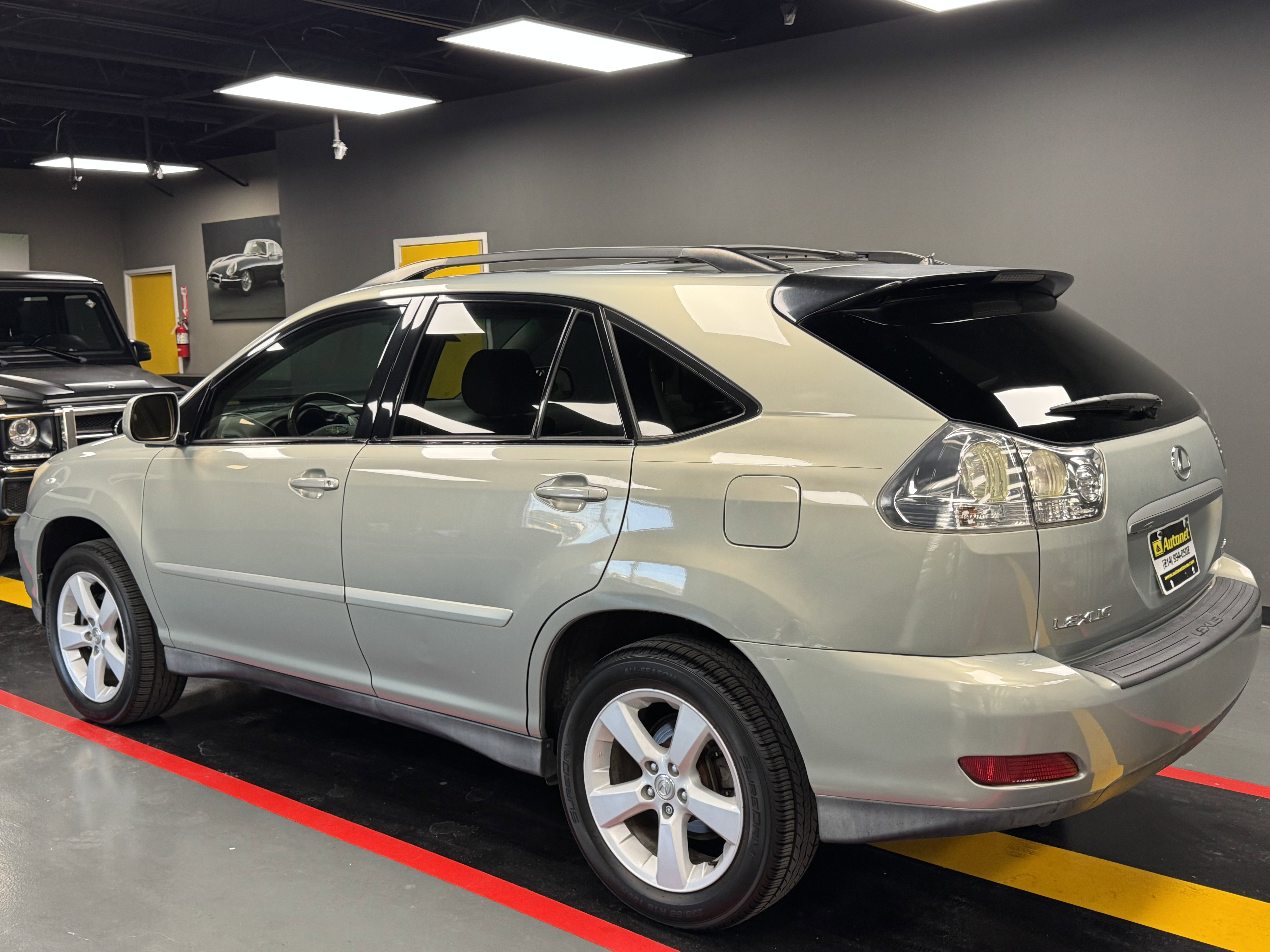 Used 2006 Lexus RX 330 FWD image 4