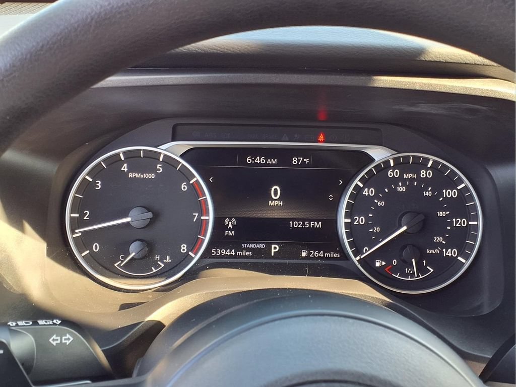 Used 2024 Nissan Rogue S FWD image 18