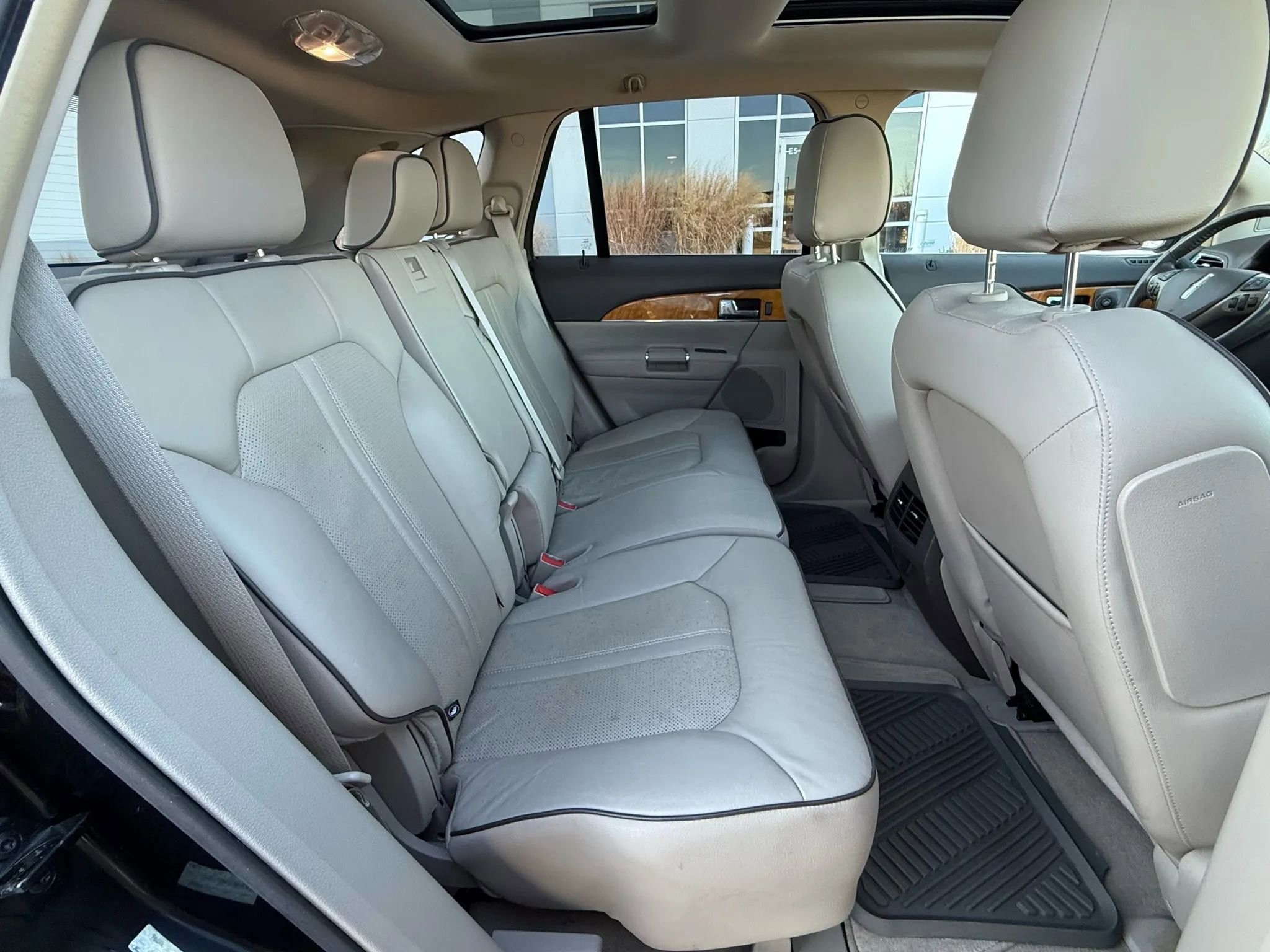 Used 2013 Lincoln MKX FWD image 13