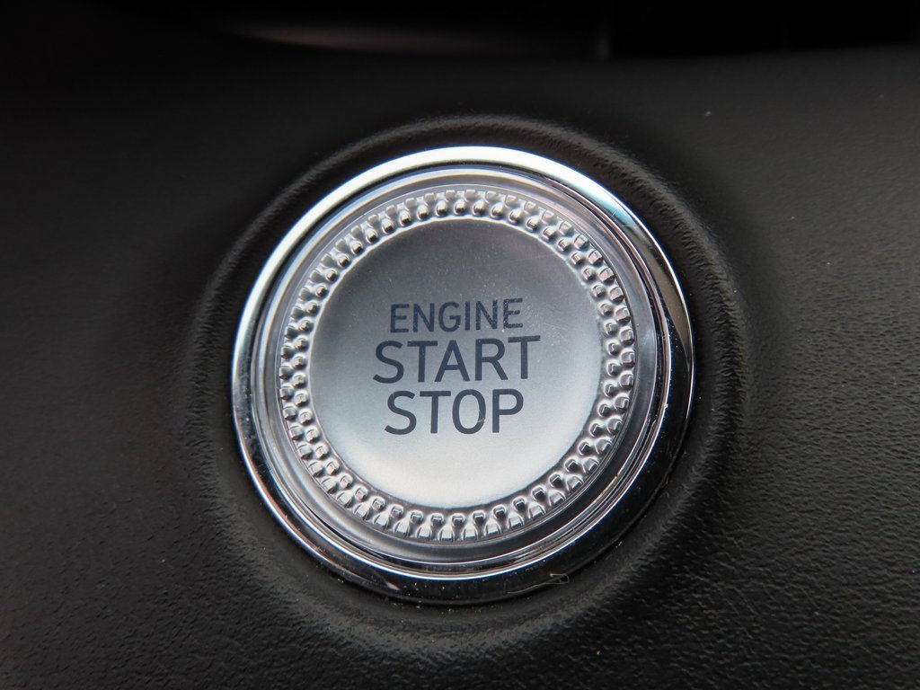 Used 2025 Genesis GV70 2.5T image 11