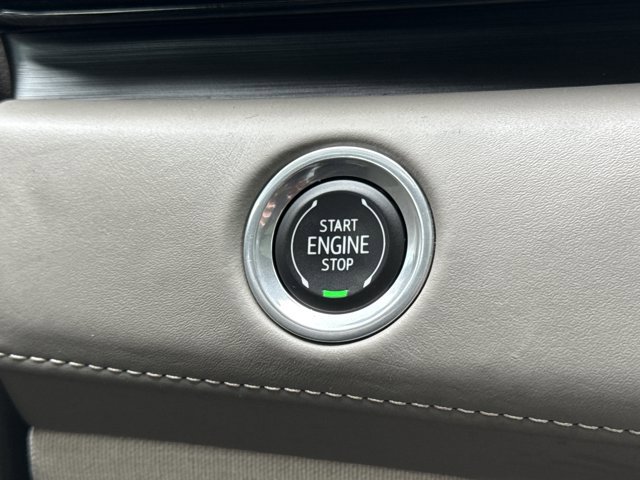 Used 2023 Cadillac Escalade Sport Platinum AWD/4WD image 30