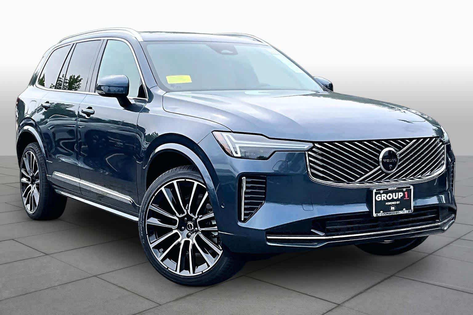New 2026 Volvo XC90 B6 Plus w/ Protection Package Premier AWD/4WD image 17