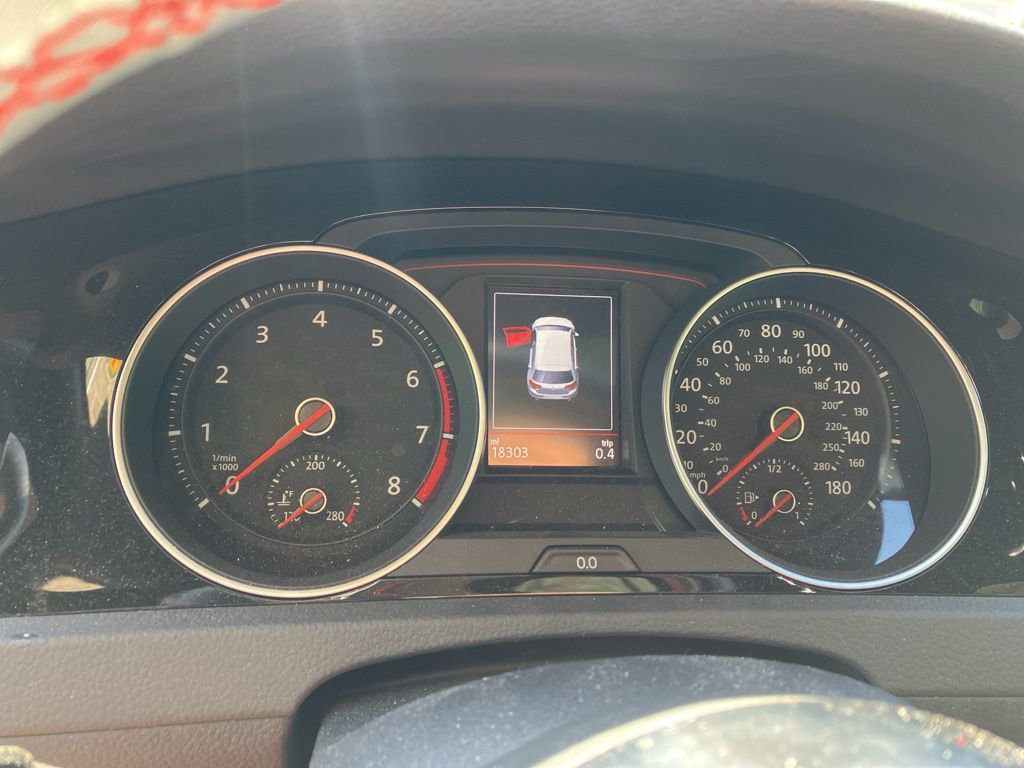 Used 2018 Volkswagen GTI S image 10