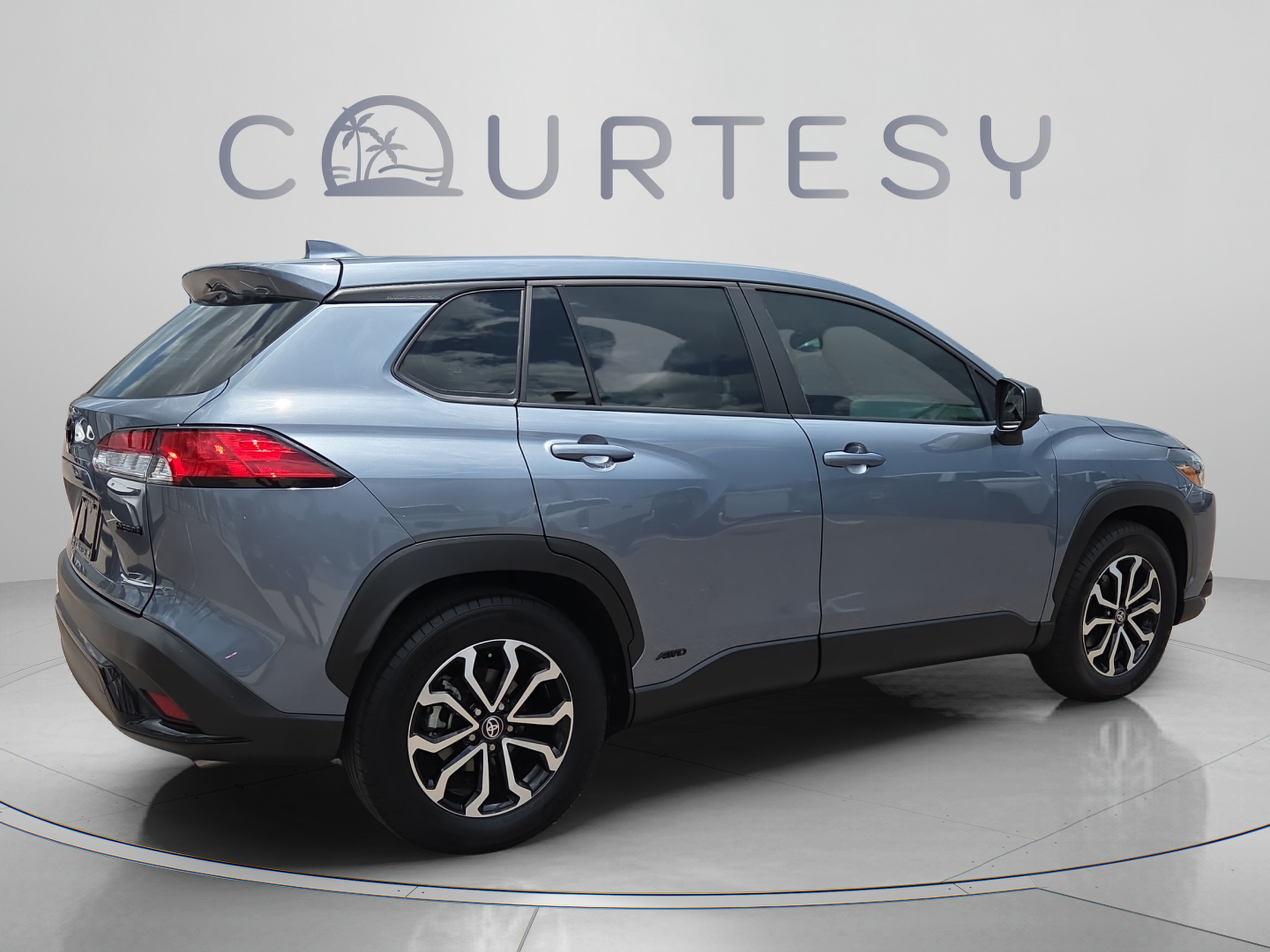 Used 2024 Toyota Corolla Cross AWD Hybrid image 5