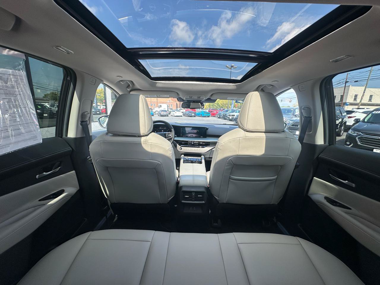 Used 2025 Nissan Murano SL AWD/4WD image 23