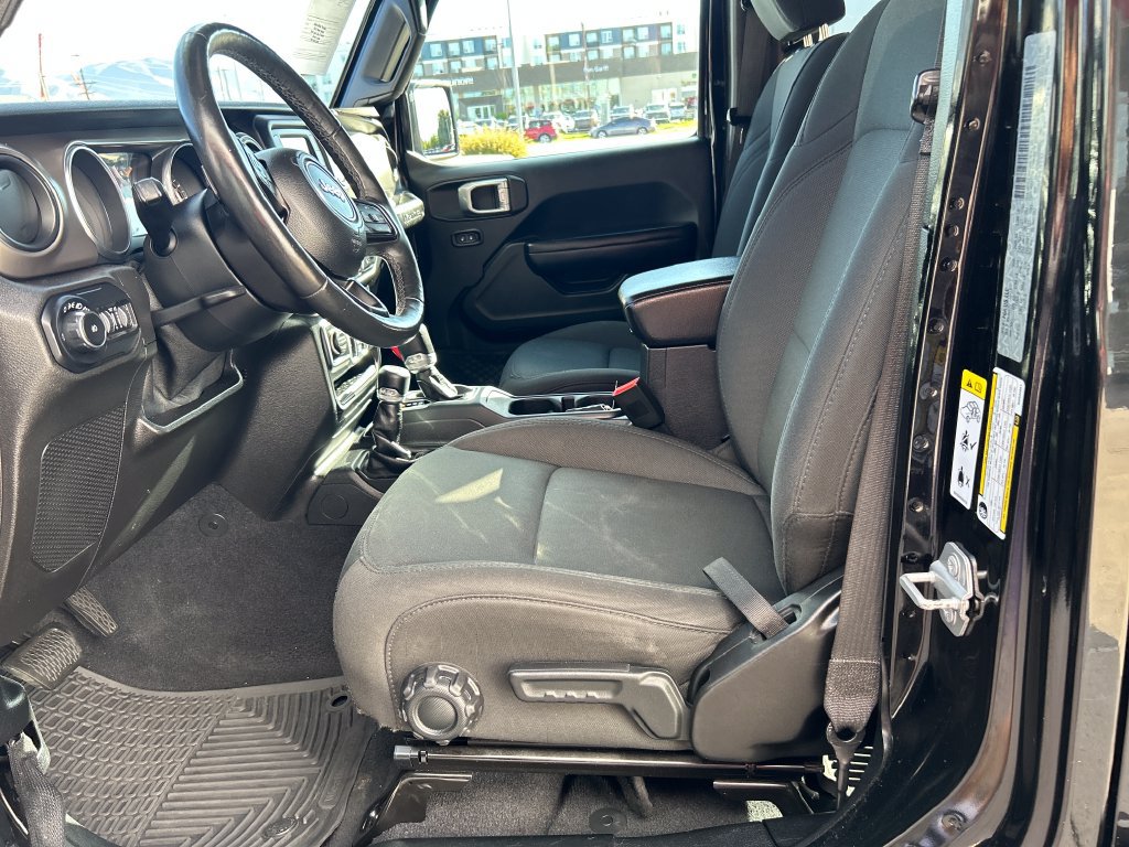 Used 2019 Jeep Wrangler Unlimited Sport S AWD/4WD image 10