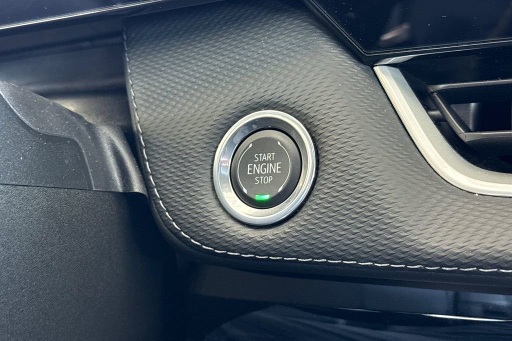 Used 2026 Chevrolet Equinox LT image 34