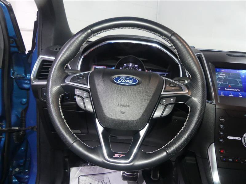 Used 2020 Ford Edge ST AWD/4WD image 31