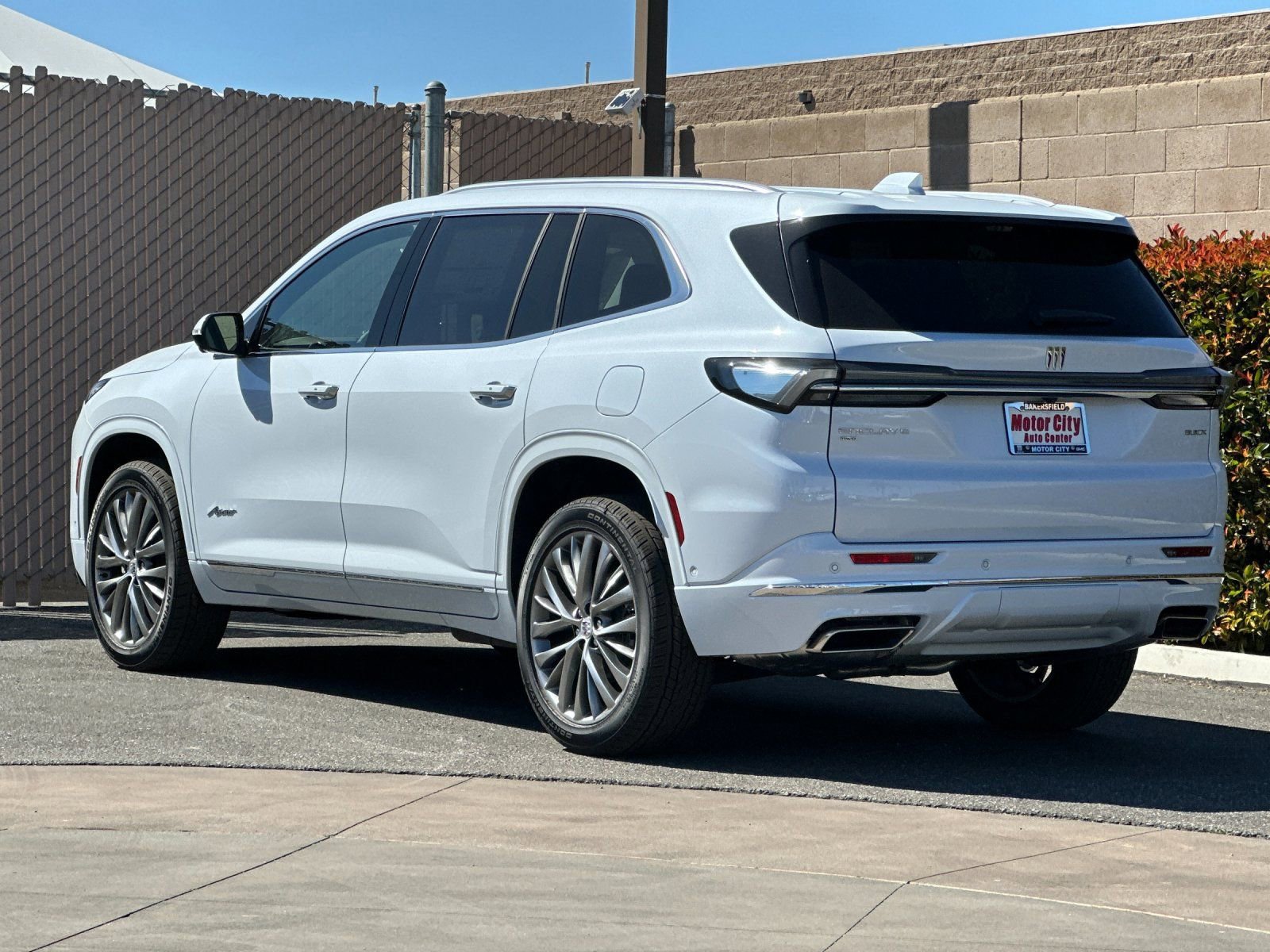 New 2026 Buick Enclave Avenir w/ Super Cruise Package AWD/4WD image 6