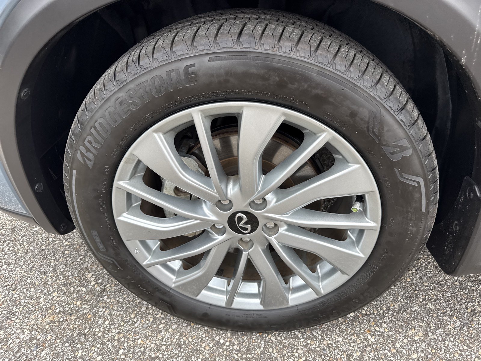 Used 2023 INFINITI QX50 Luxe FWD image 10