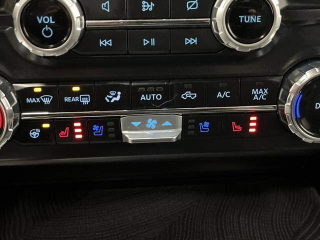 Used 2024 Ford F350 Platinum image 8