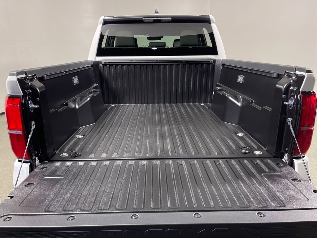 New 2026 Toyota Tacoma SR5 image 10