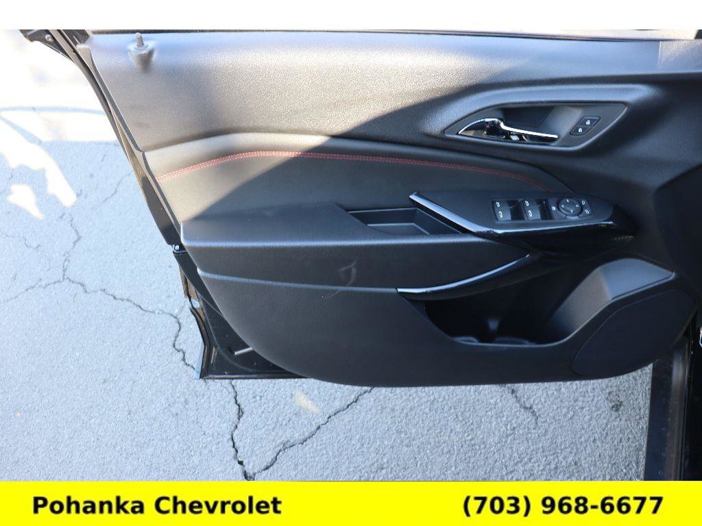 New 2026 Chevrolet Trax RS w/ Driver Confidence Package FWD image 22