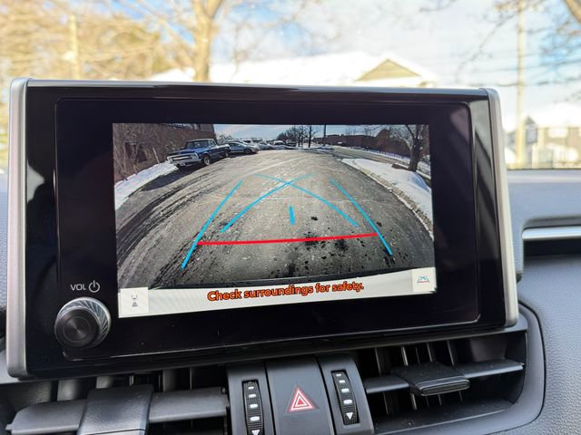 Used 2024 Toyota RAV4 Adventure AWD/4WD image 7