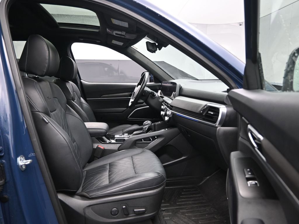 Used 2023 Kia Telluride SX Prestige X-Pro AWD/4WD image 32