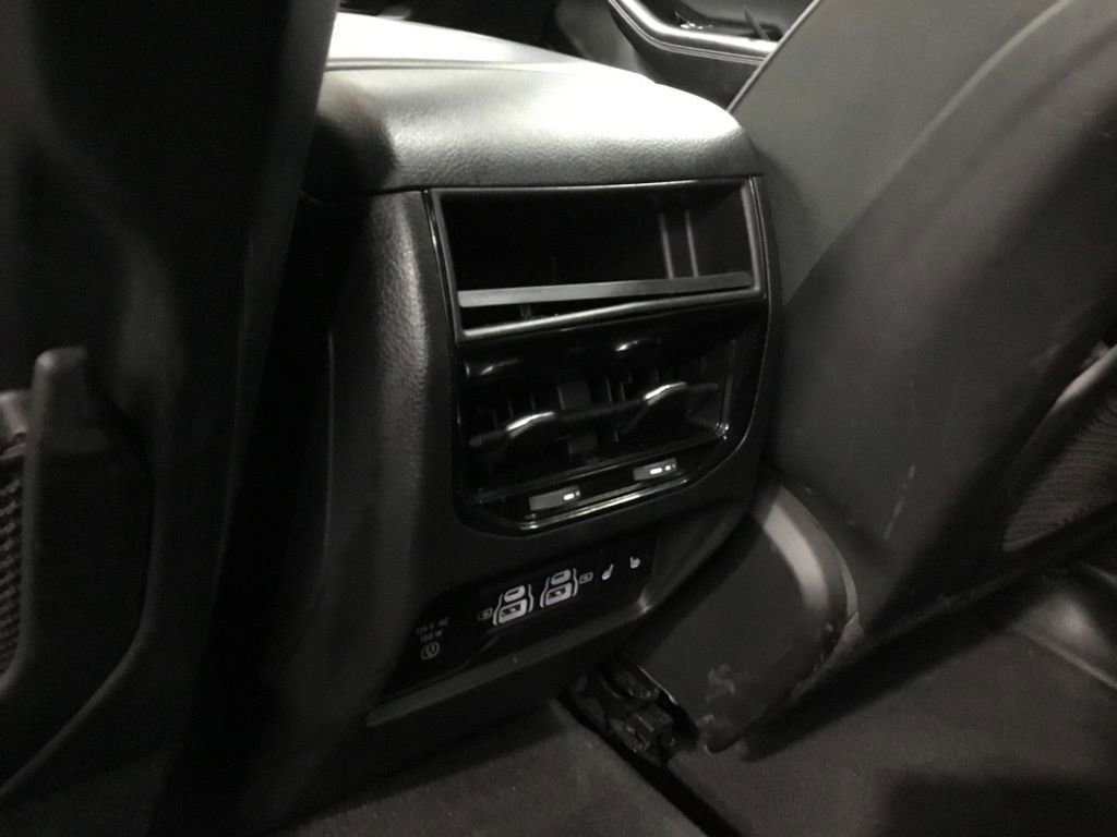 Used 2022 Jeep Grand Cherokee Overland image 30