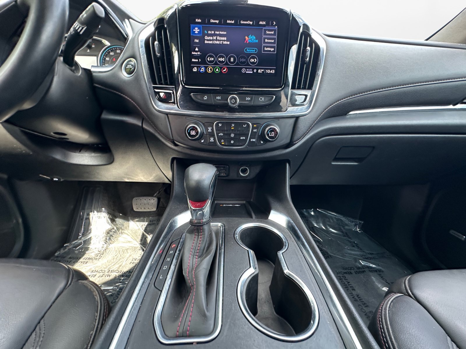 Used 2023 Chevrolet Traverse RS AWD/4WD image 12
