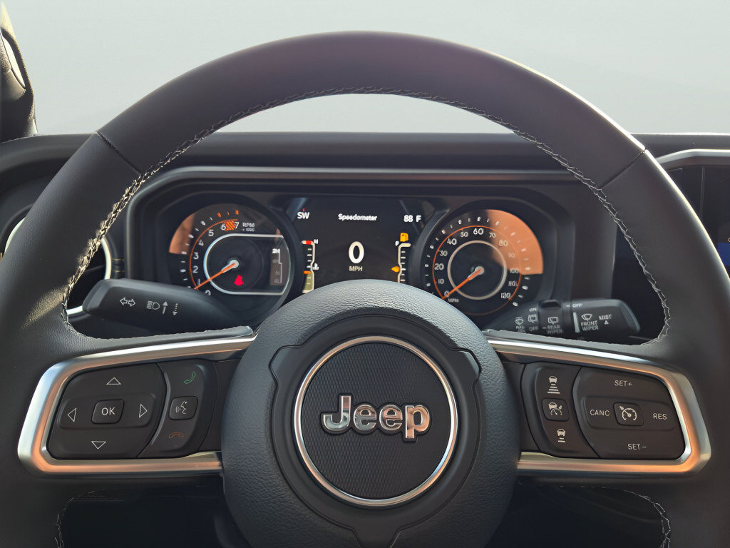 New 2026 Jeep Wrangler Unlimited Sahara AWD/4WD image 34