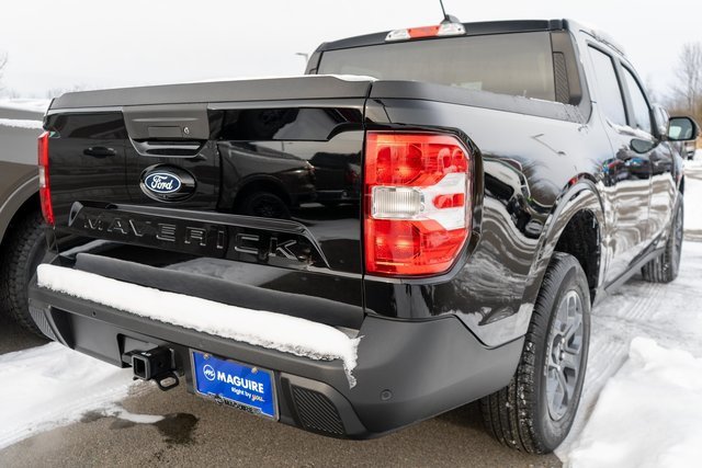 New 2025 Ford Maverick XLT w/ Equipment Group 301A image 5
