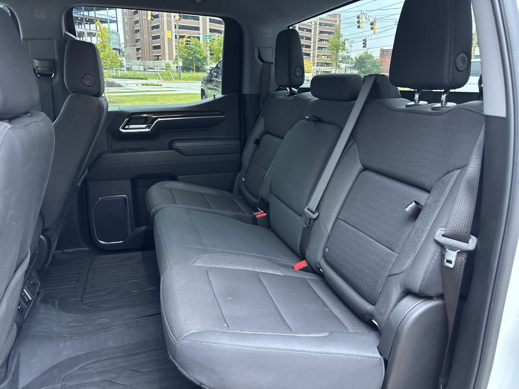 Used 2024 GMC Sierra 1500 Elevation AWD/4WD image 13