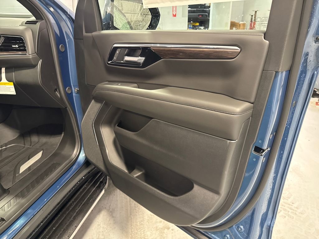 New 2026 Chevrolet Tahoe LS AWD/4WD image 32