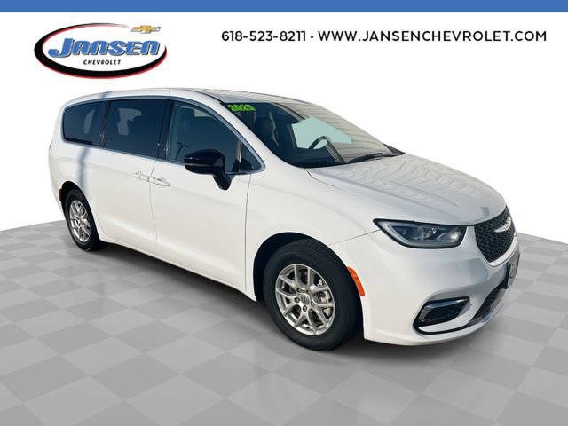 Used 2024 Chrysler Pacifica Touring-L FWD image 1