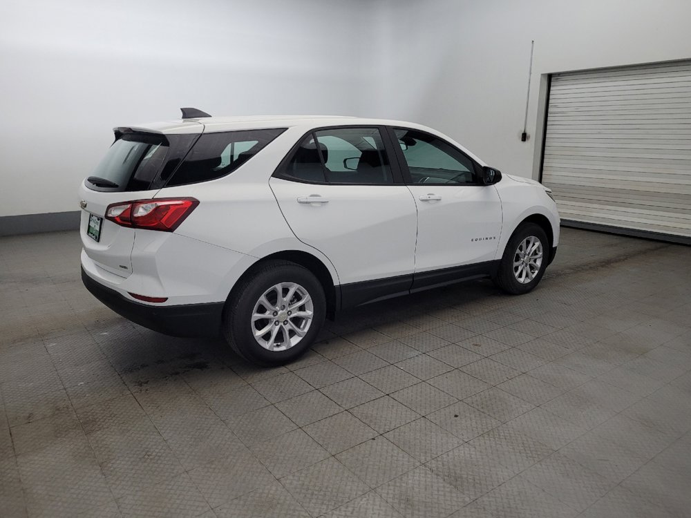 Used 2021 Chevrolet Equinox LS image 10