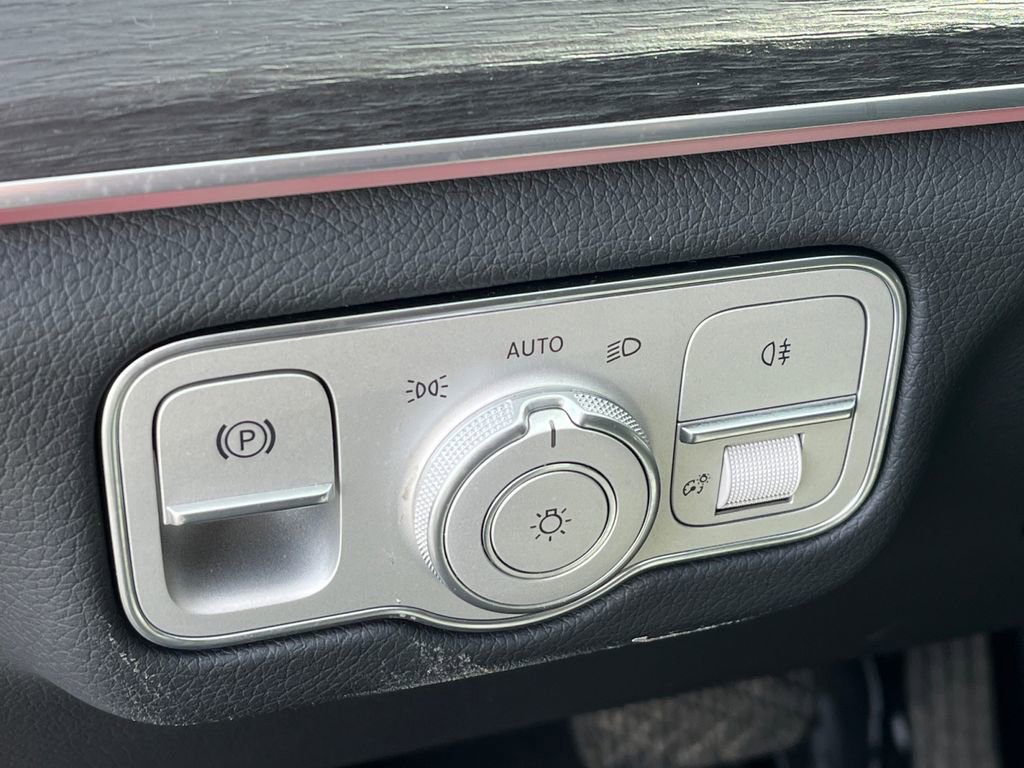 Certified 2026 Mercedes-Benz GLE 350 4MATIC image 23