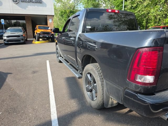 Used 2015 RAM 1500 Express AWD/4WD image 8