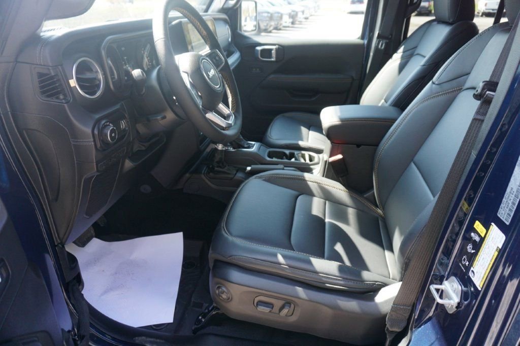 New 2025 Jeep Wrangler Unlimited Sahara image 12