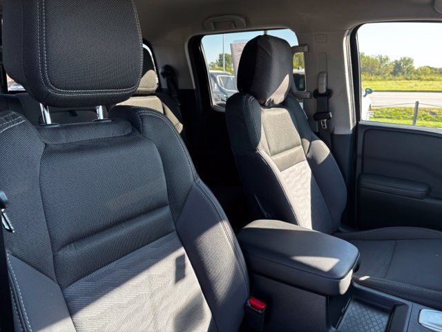 Used 2022 Nissan Frontier SV AWD/4WD image 49