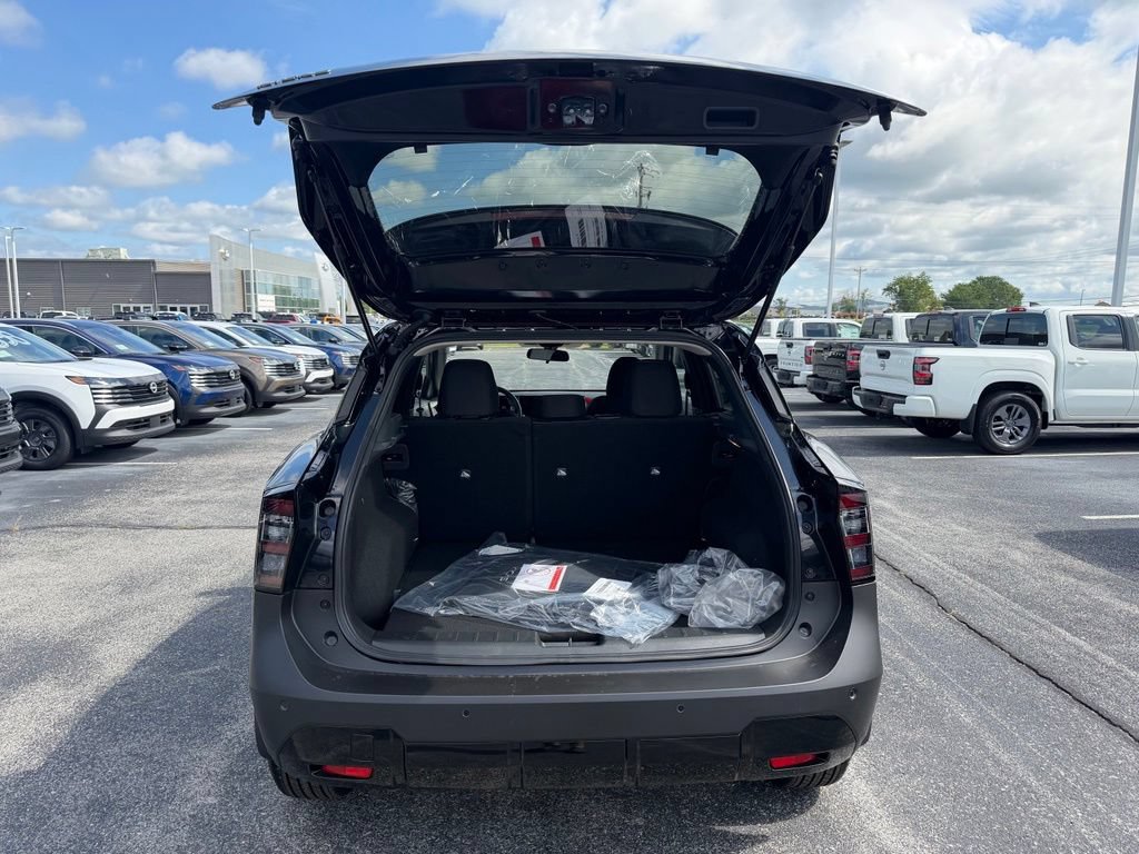 New 2026 Nissan Kicks SV w/ Cold Weather Package FWD image 34