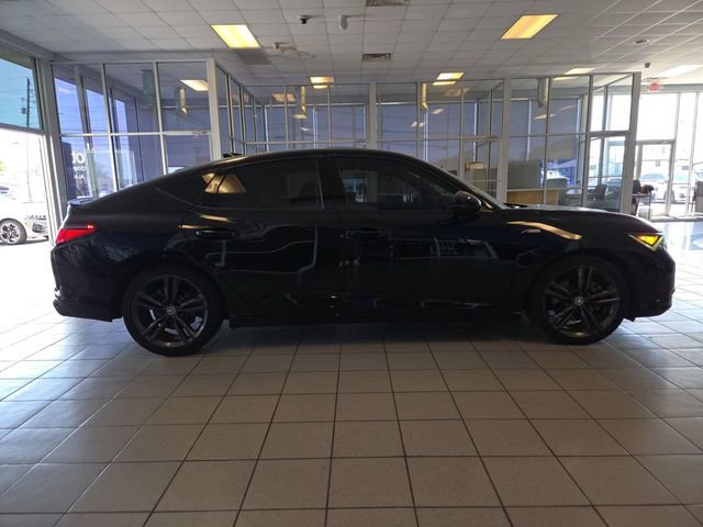 Used 2023 Acura Integra A-Spec image 9